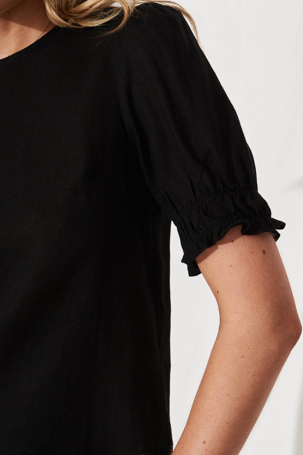 Top In Black Linen Blend - Image 5