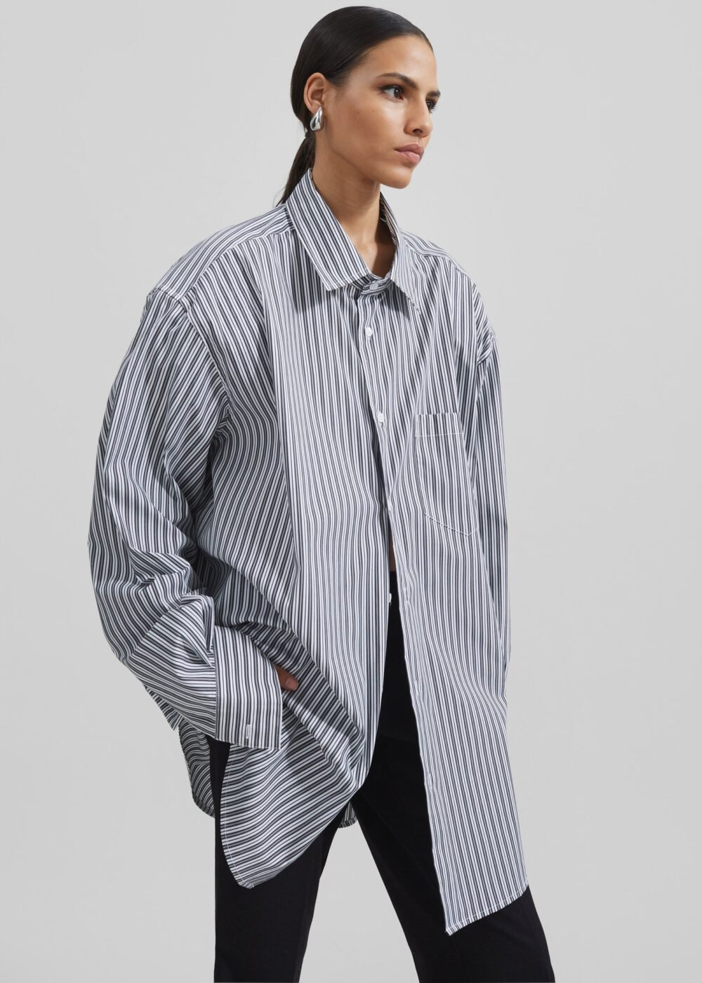 Button Up Shirt - Black/White Stripe - Image 11