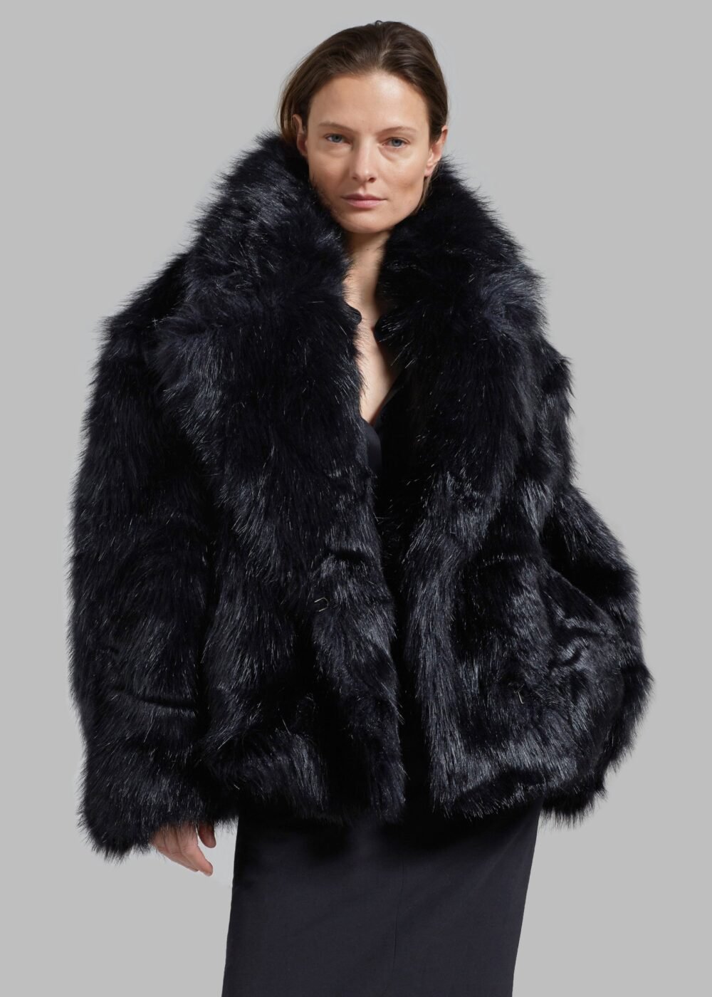 Short Faux Fur Coat - Black - Image 3