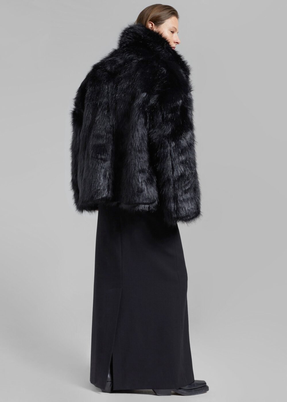 Short Faux Fur Coat - Black - Image 9