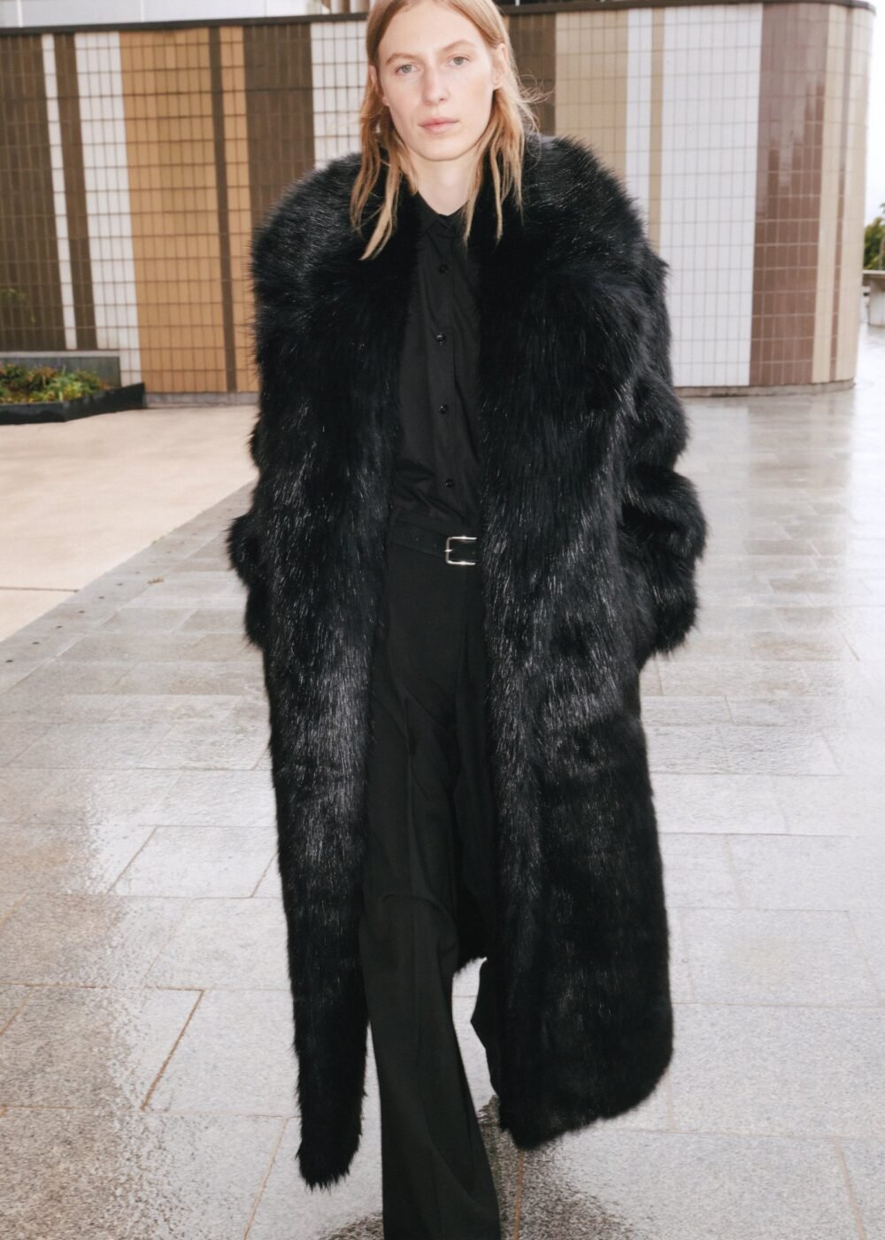 Long Faux Fur Coat - Black