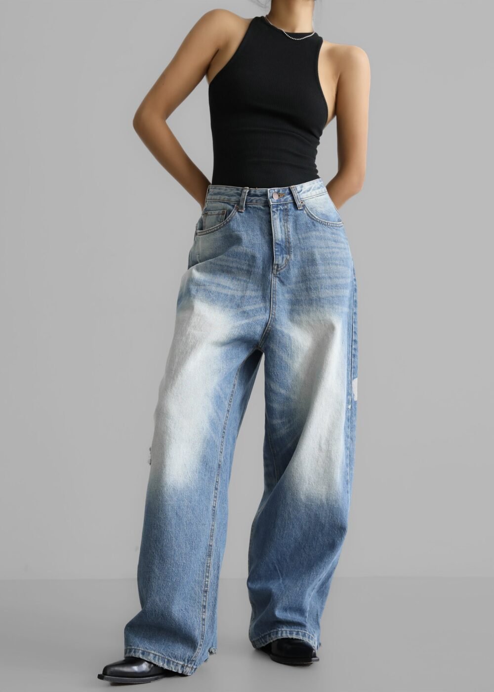 Bleach Jeans - Worn Wash - Image 5