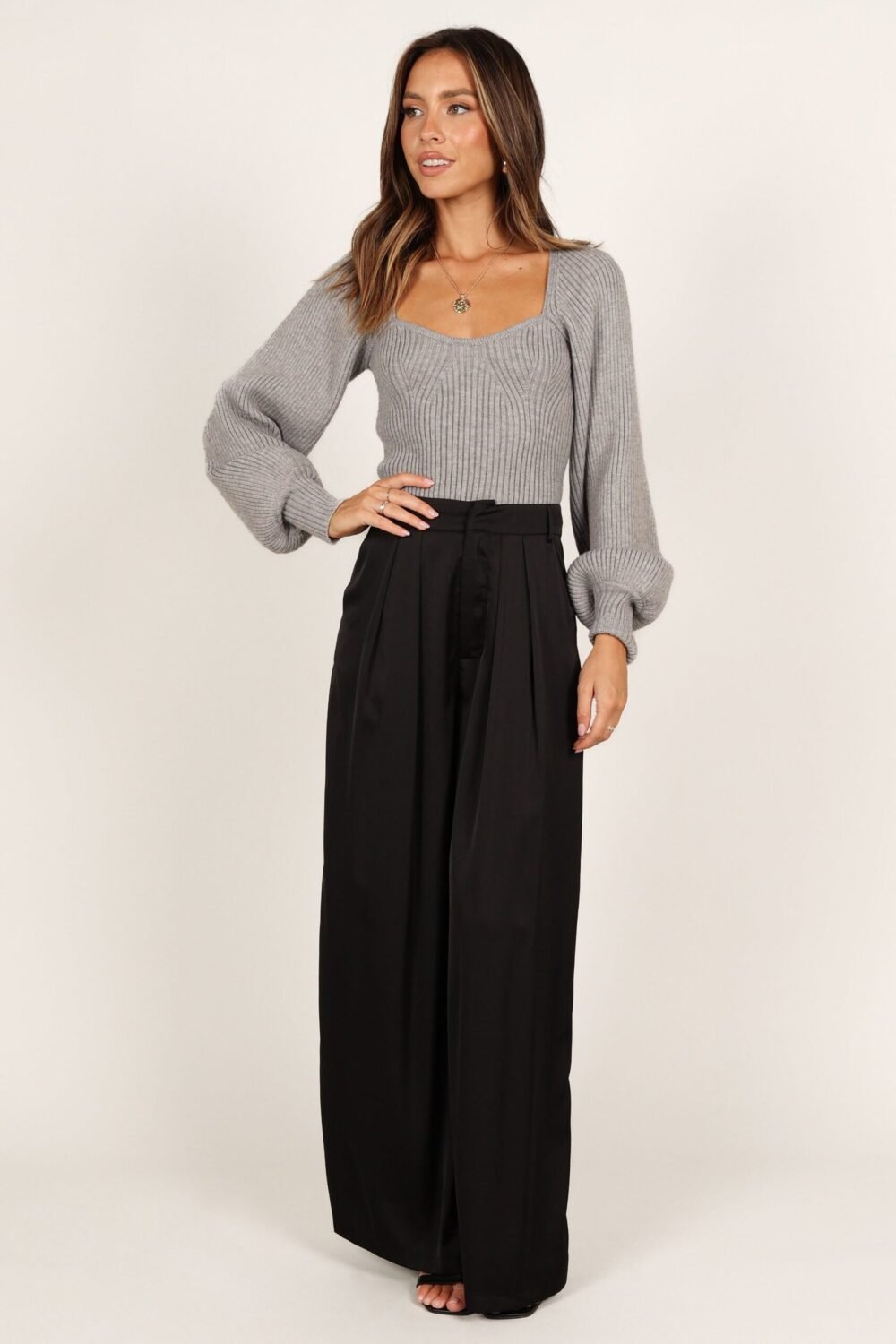 Sweetheart Neck Bell Sleeve Knit Sweater - Light Grey - Image 3